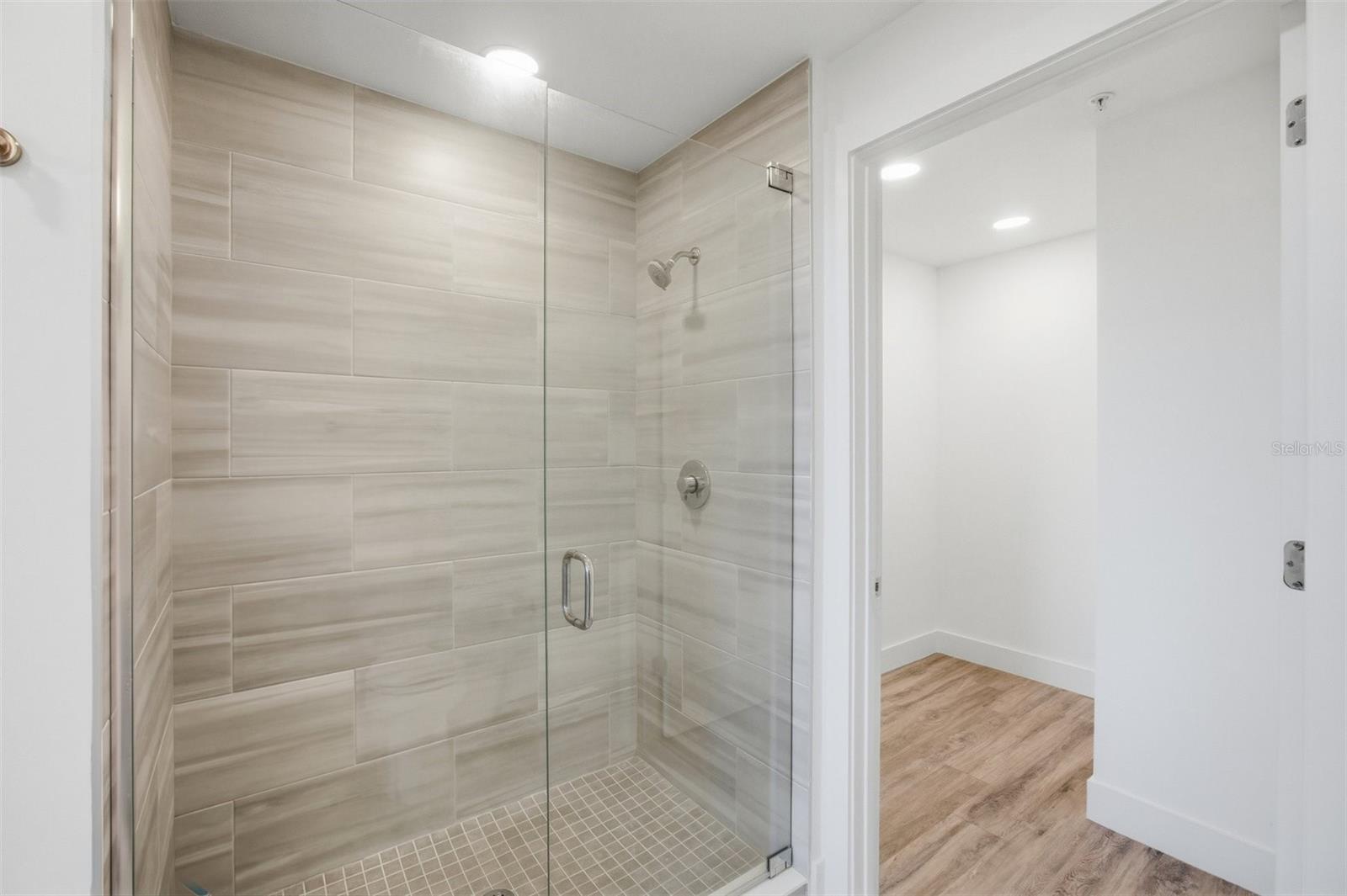 THE STRAND - Residential