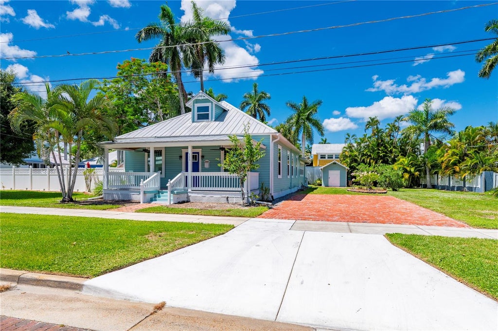 Photo of 115 Gill Street, Punta Gorda, FL 33950 (MLS # C7528811)