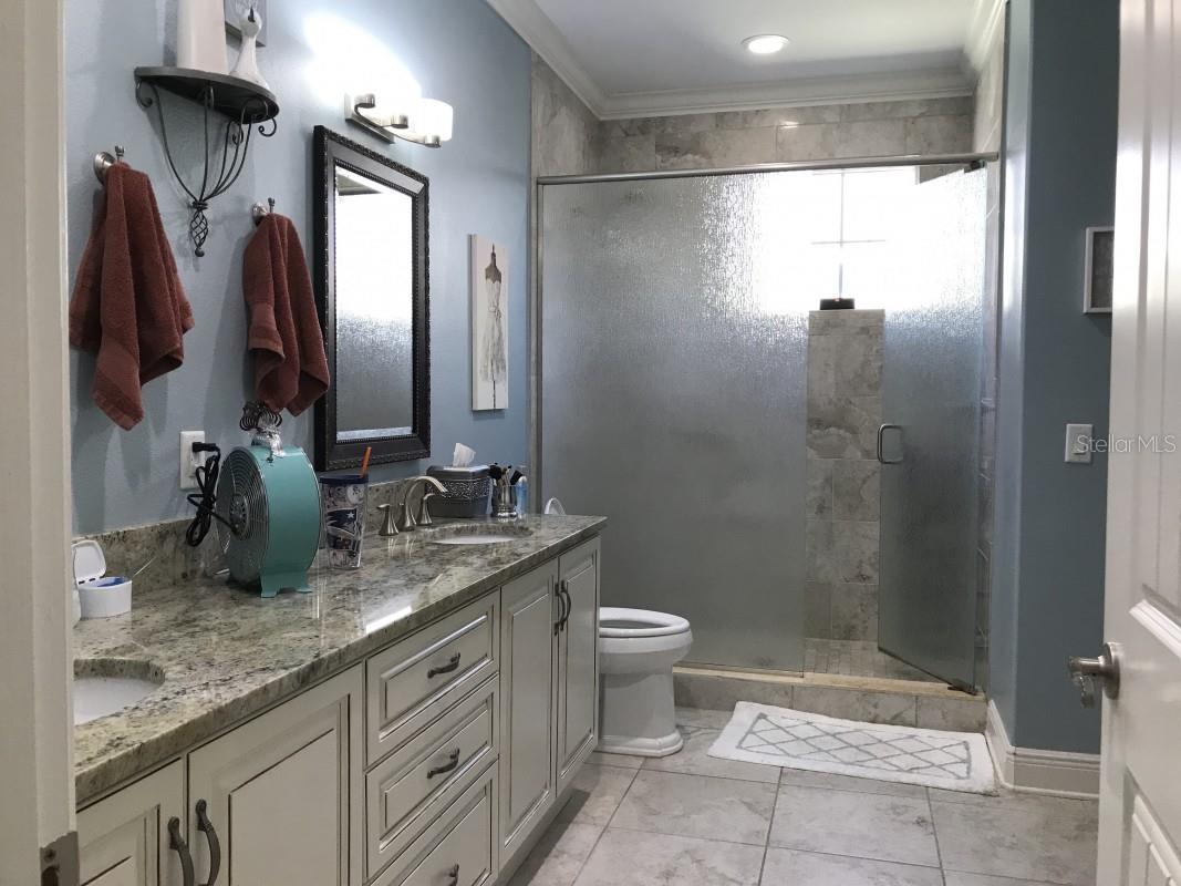 Venezia Un 01 - Residential