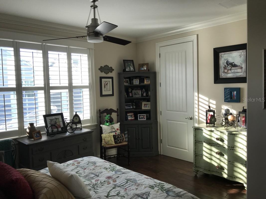 Venezia Un 01 - Residential