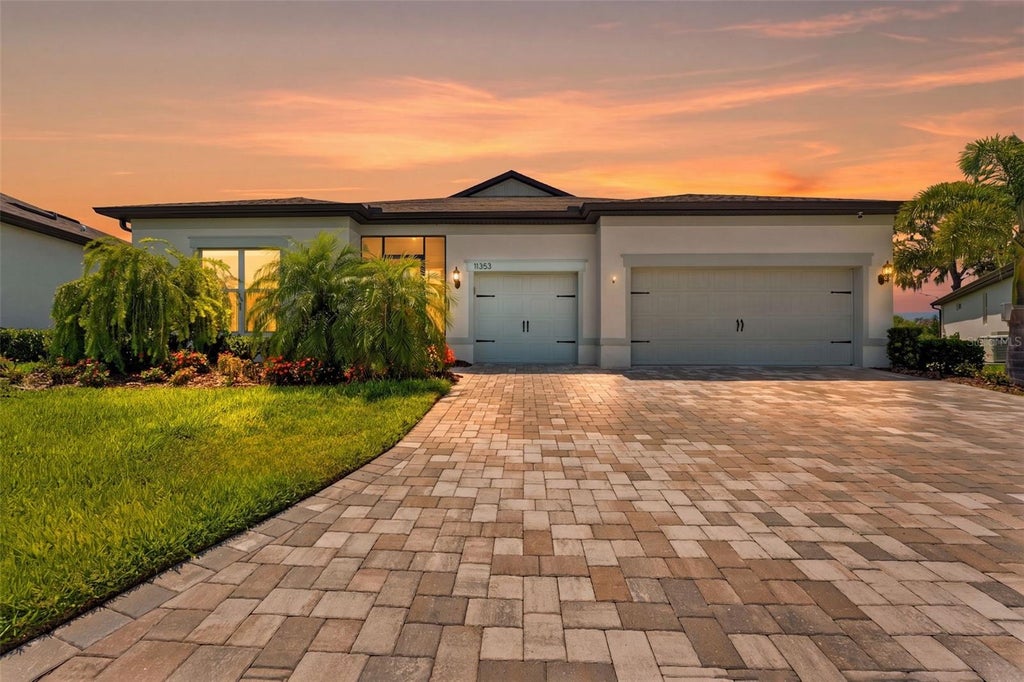 Photo of 11353 Outrigger Place, Parrish, FL 34219 (MLS # TB8559836)