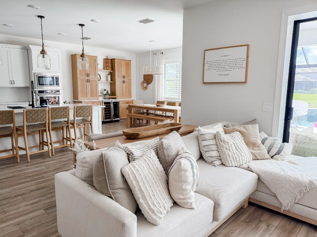 16316 HIDDEN OAK LOOP