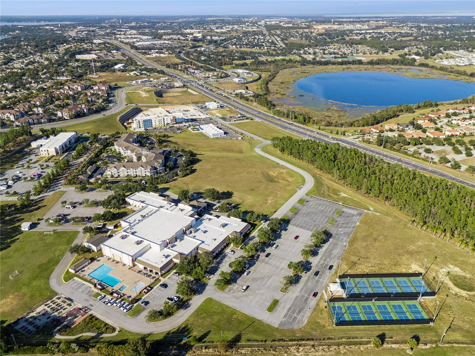 CLERMONT BEACON RIDGE AT LEGENDS PH 02 L - Residential