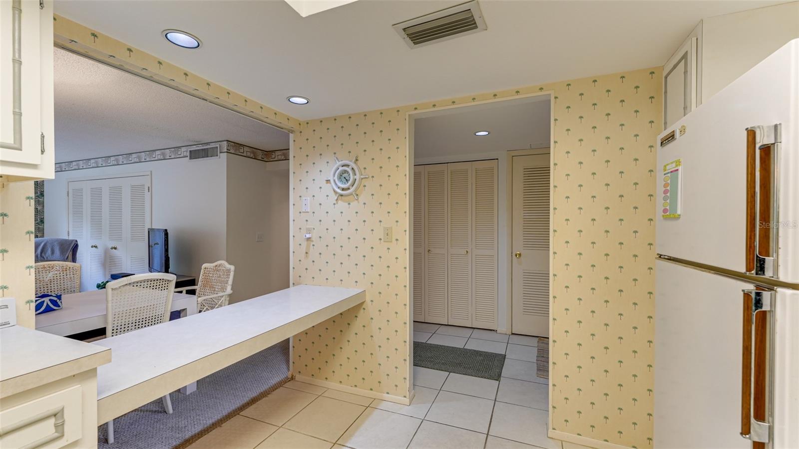 SEAPLACE I - Residential