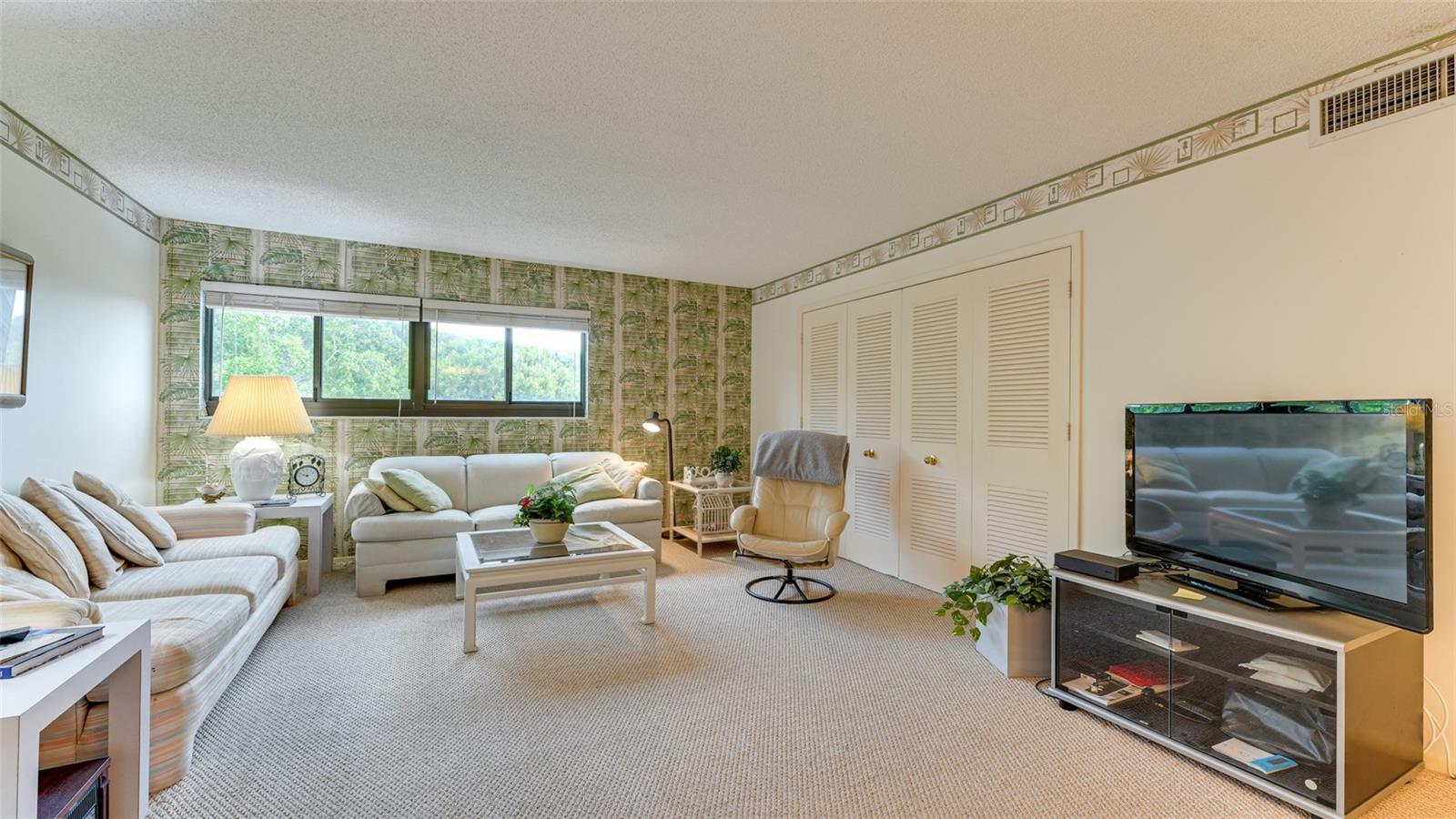 SEAPLACE I - Residential