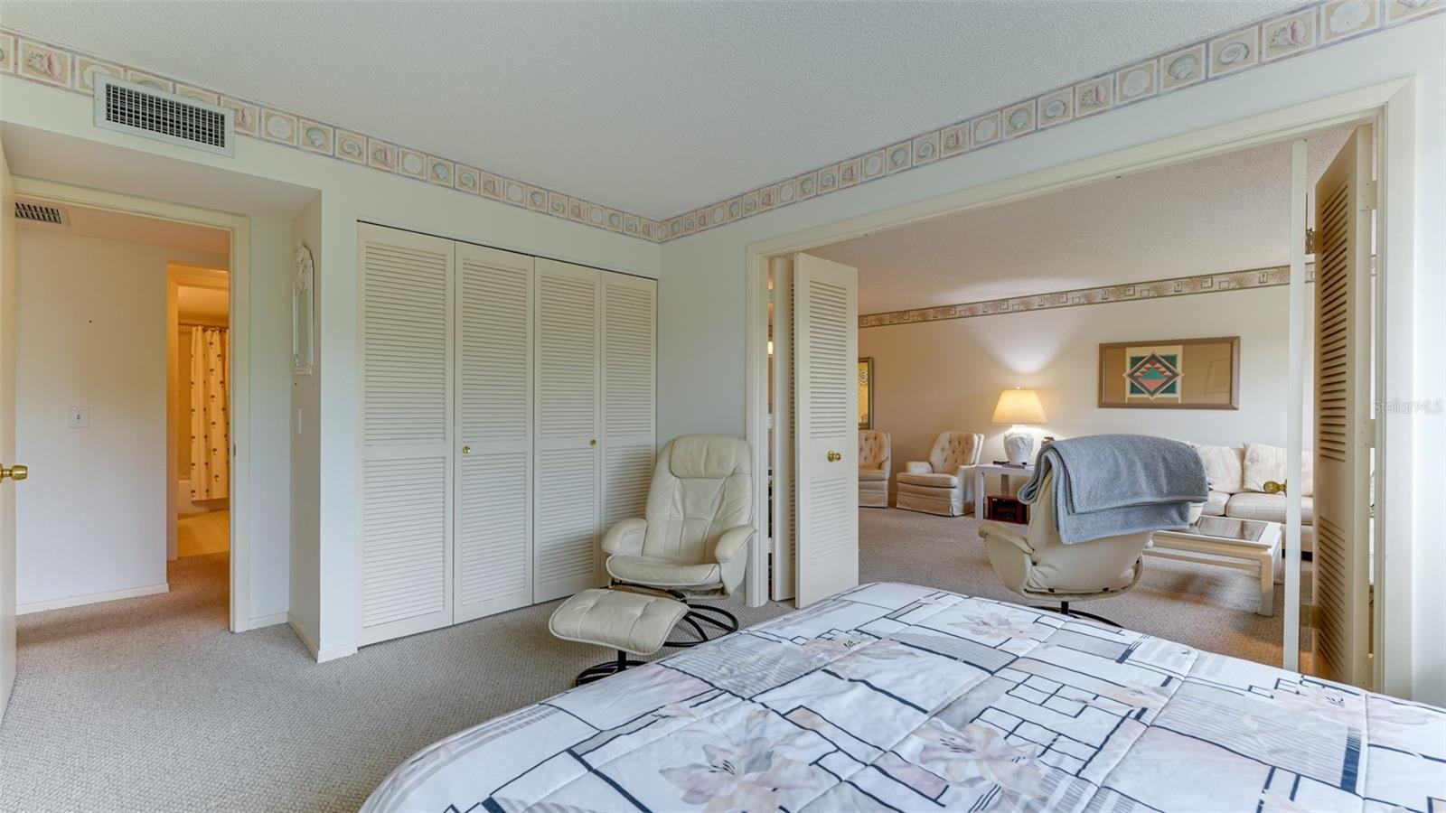 SEAPLACE I - Residential