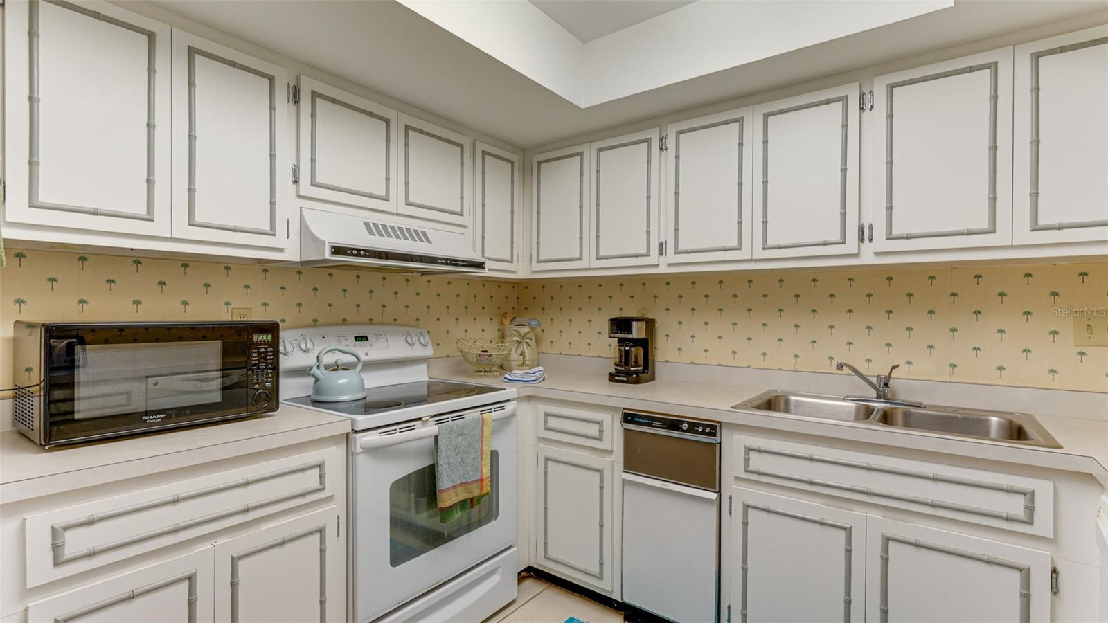 SEAPLACE I - Residential