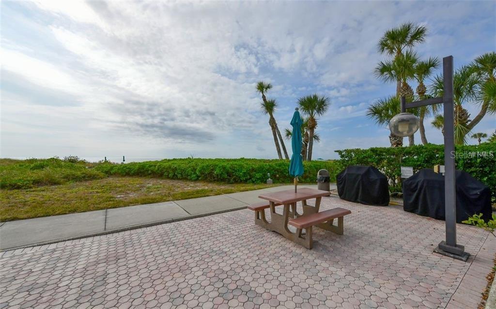 SEAPLACE I - Residential