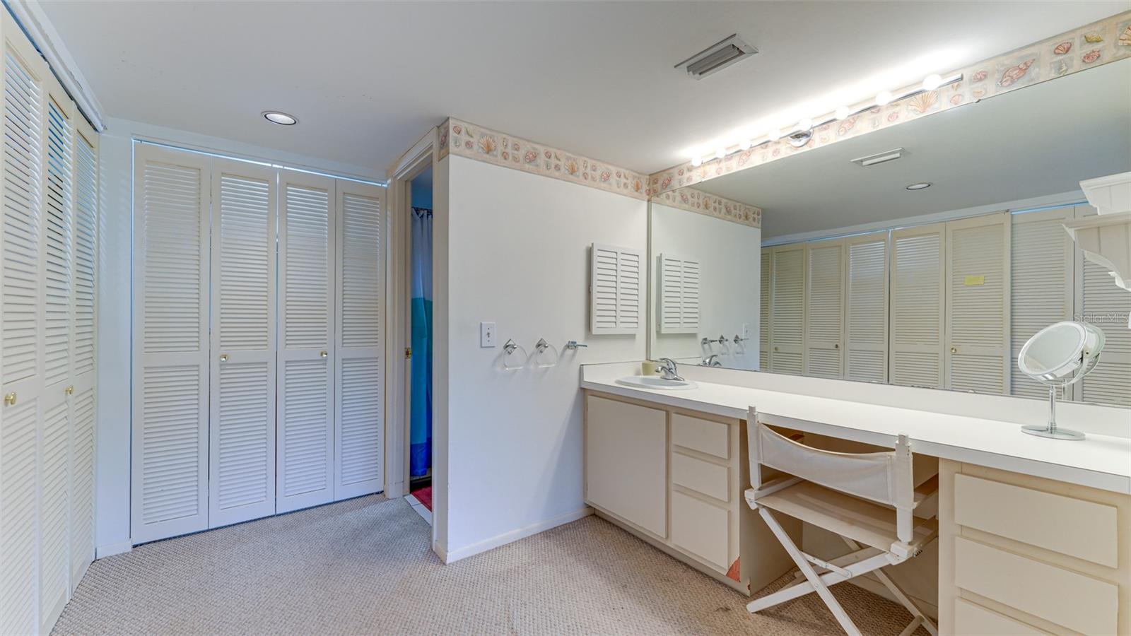 SEAPLACE I - Residential