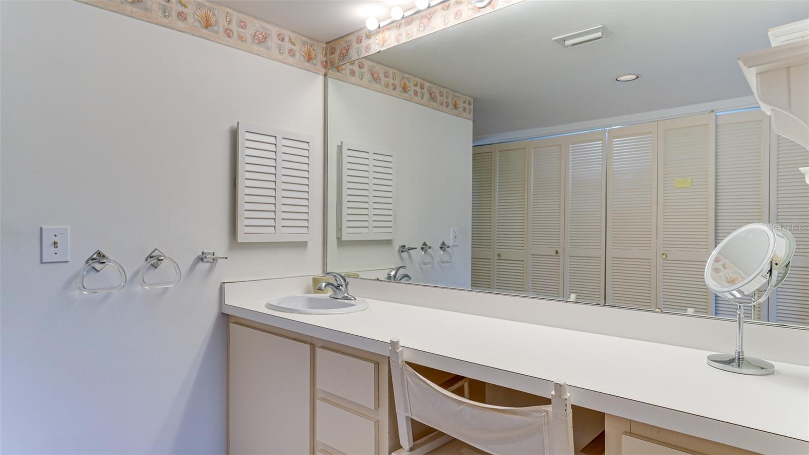 SEAPLACE I - Residential