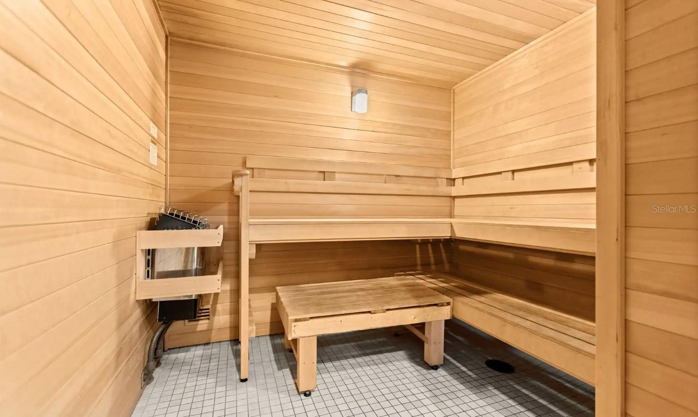 SEAPLACE I - Residential