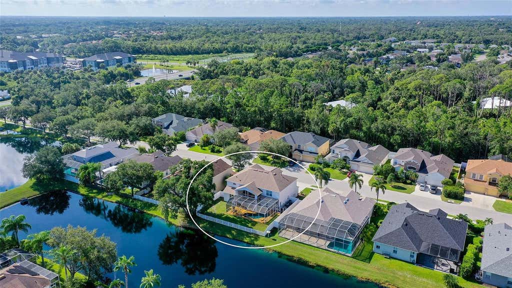 Photo of 4410 67th Avenue Circle E, Sarasota, FL 34243 (MLS # A4702922)
