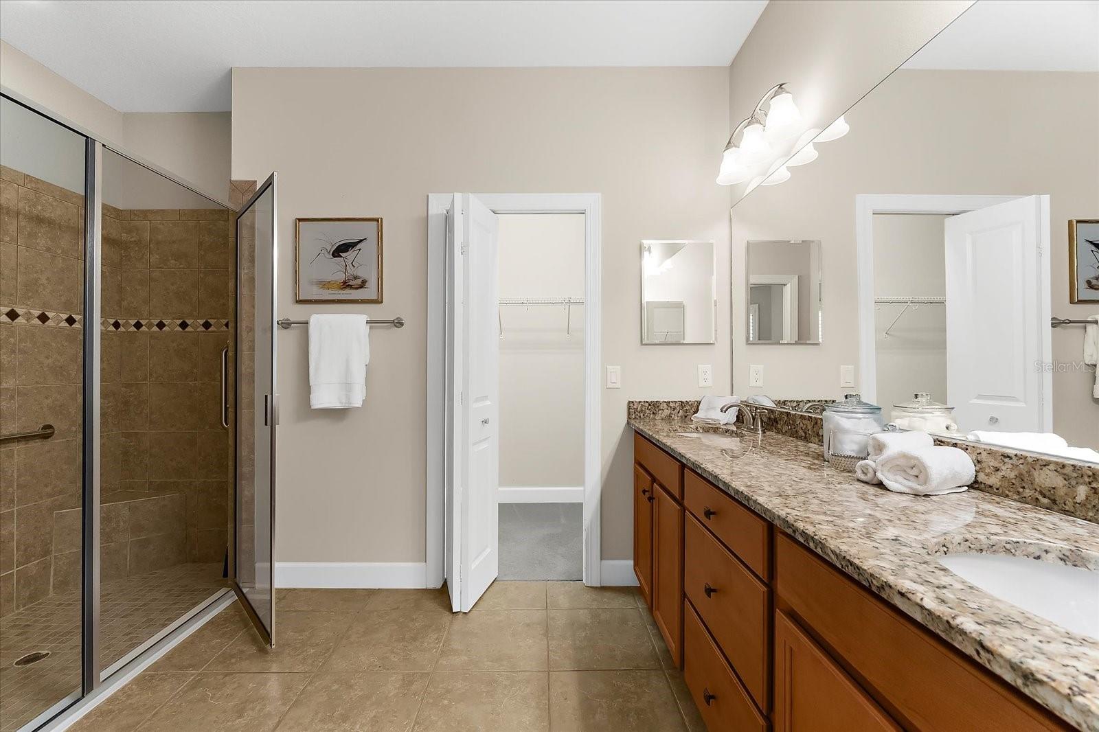 ESPLANADE - Residential