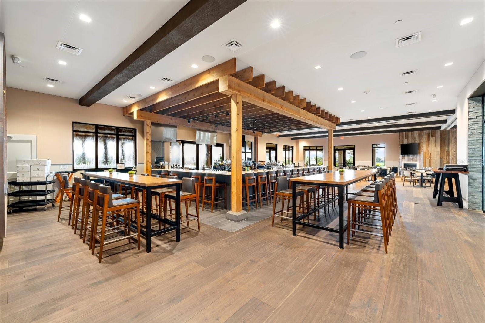 ESPLANADE - Residential