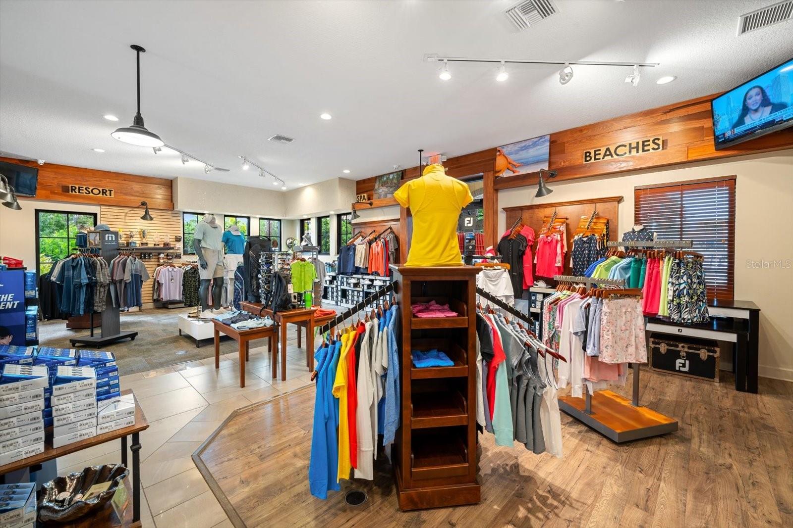 ESPLANADE - Residential