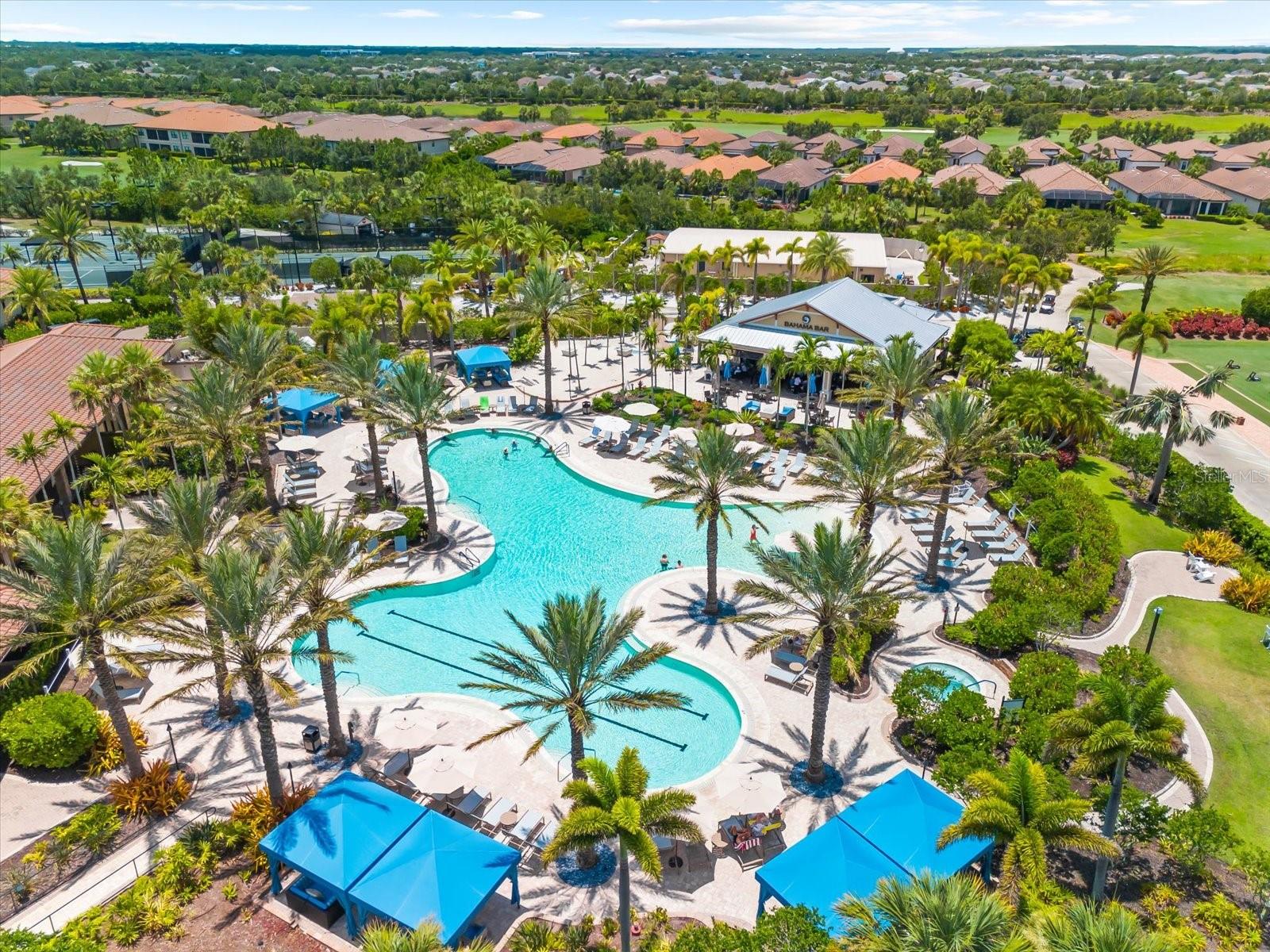 ESPLANADE - Residential