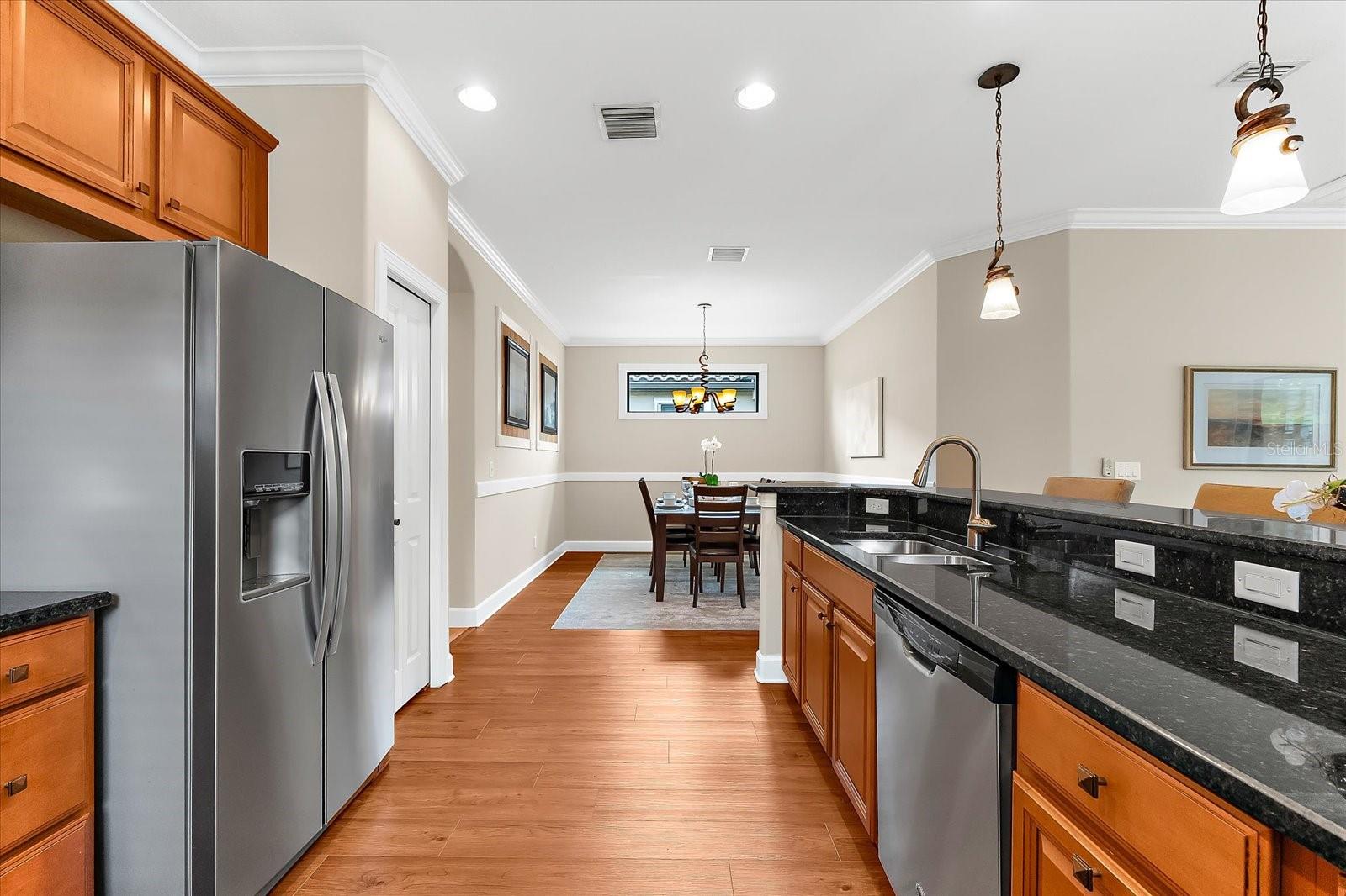 ESPLANADE - Residential