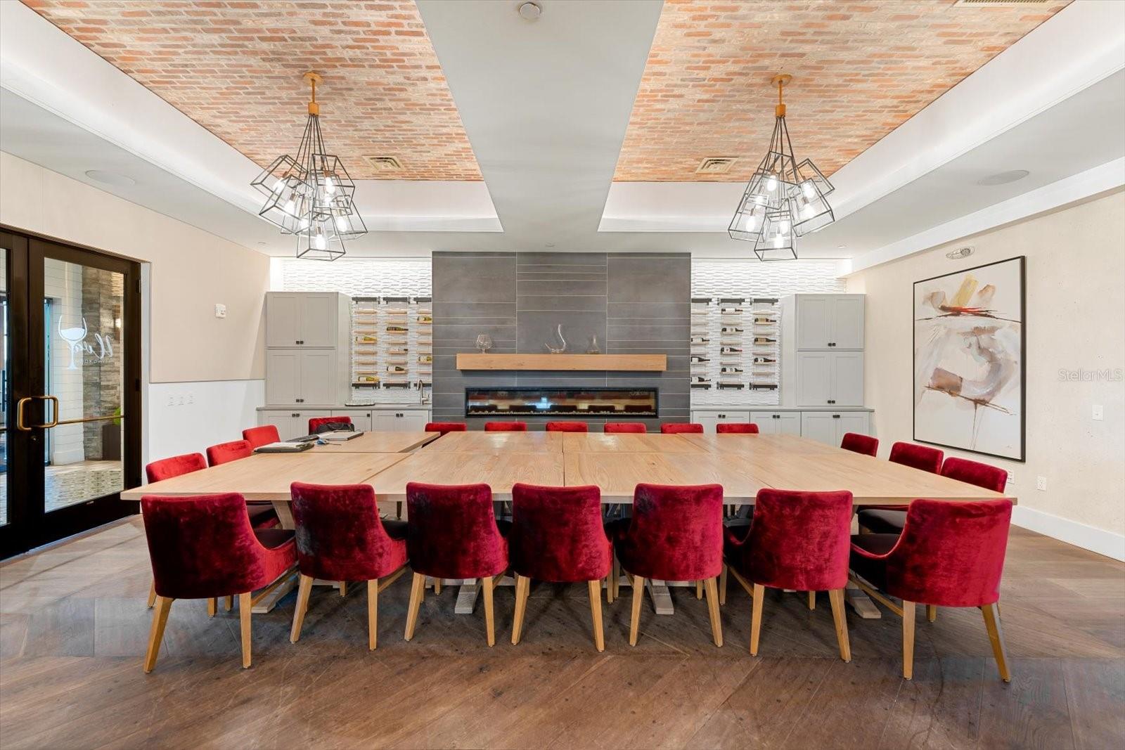 ESPLANADE - Residential