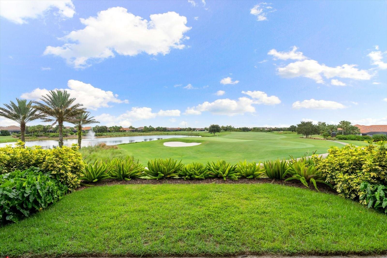 ESPLANADE - Residential