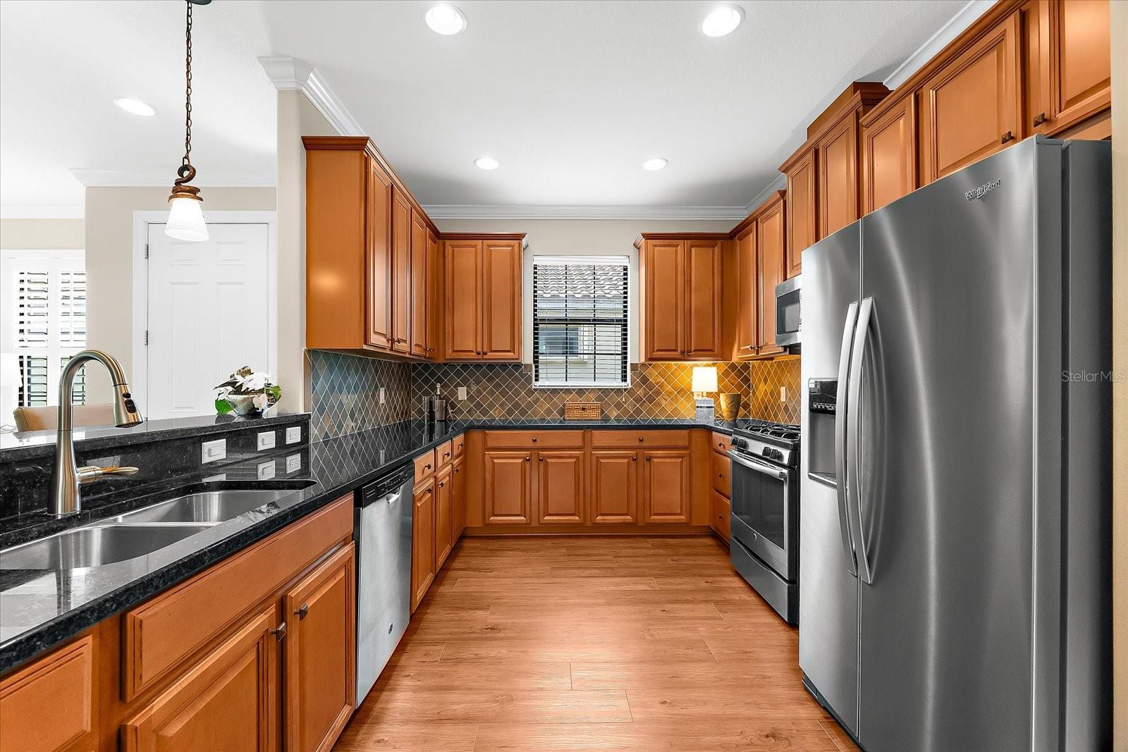 ESPLANADE - Residential