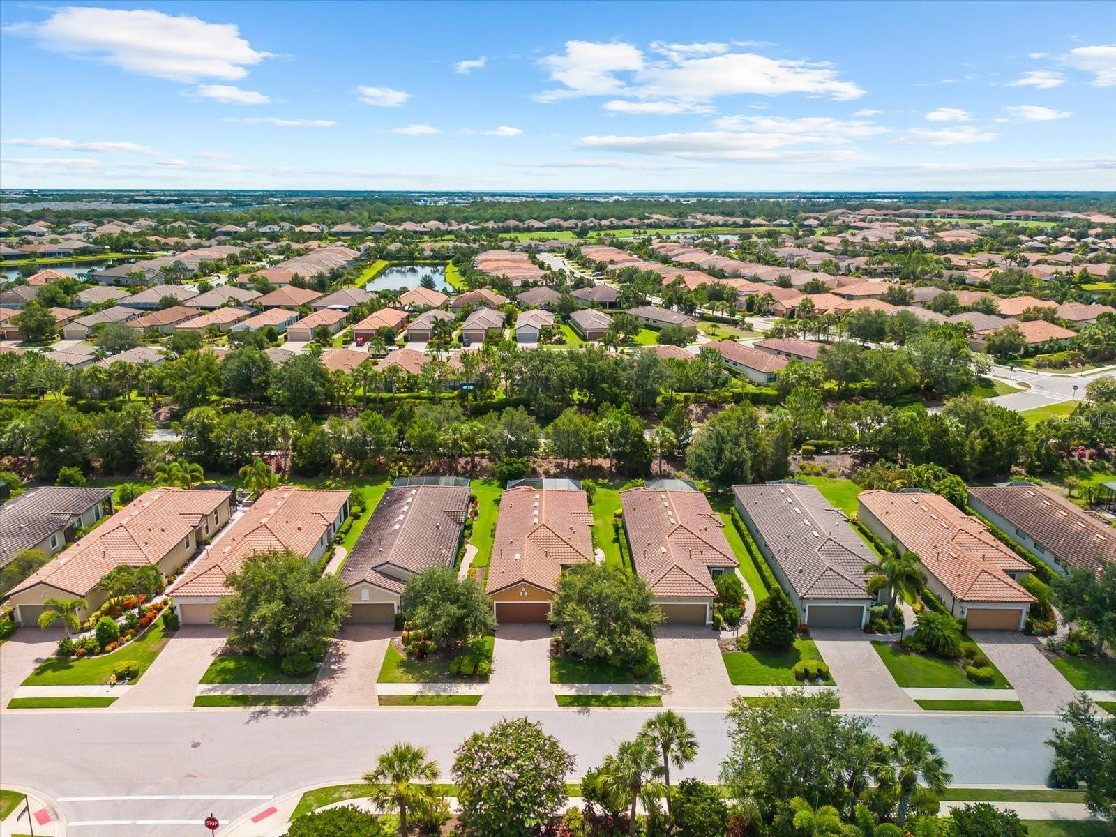 ESPLANADE - Residential