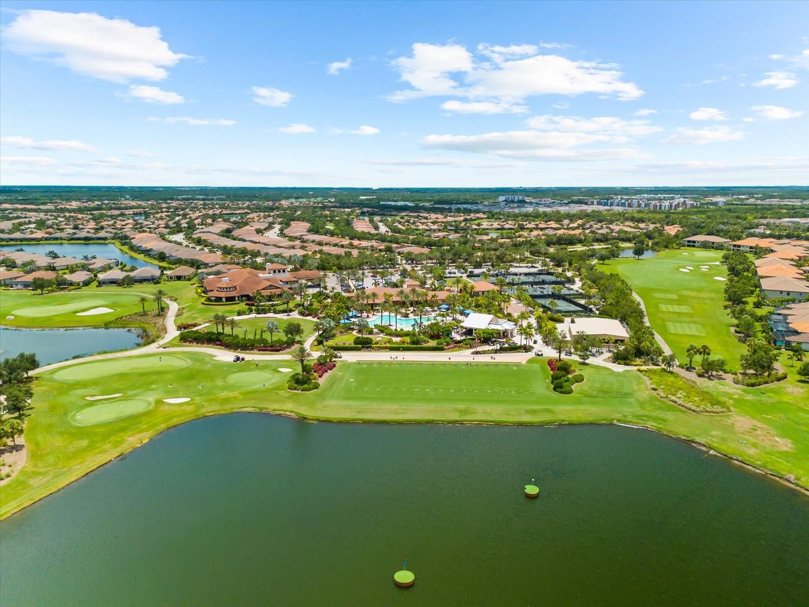 ESPLANADE - Residential