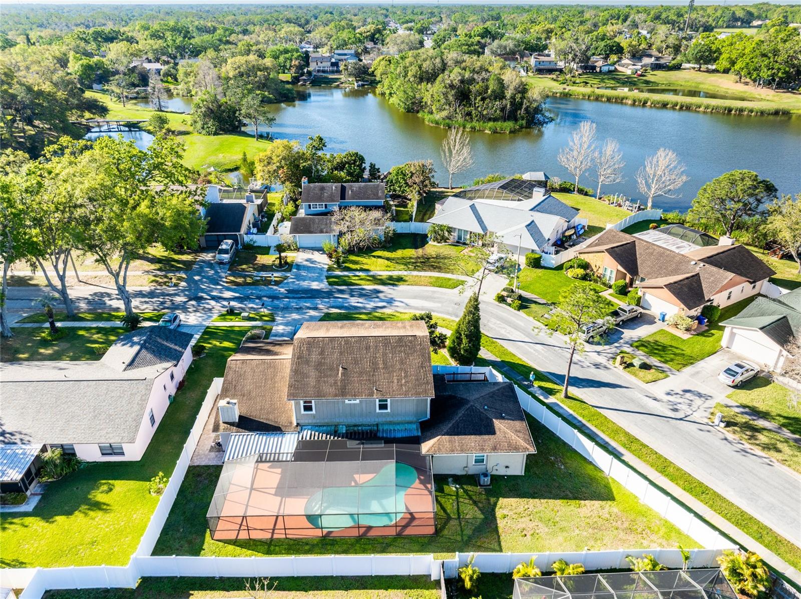 1375 CORNER OAKS DRIVE