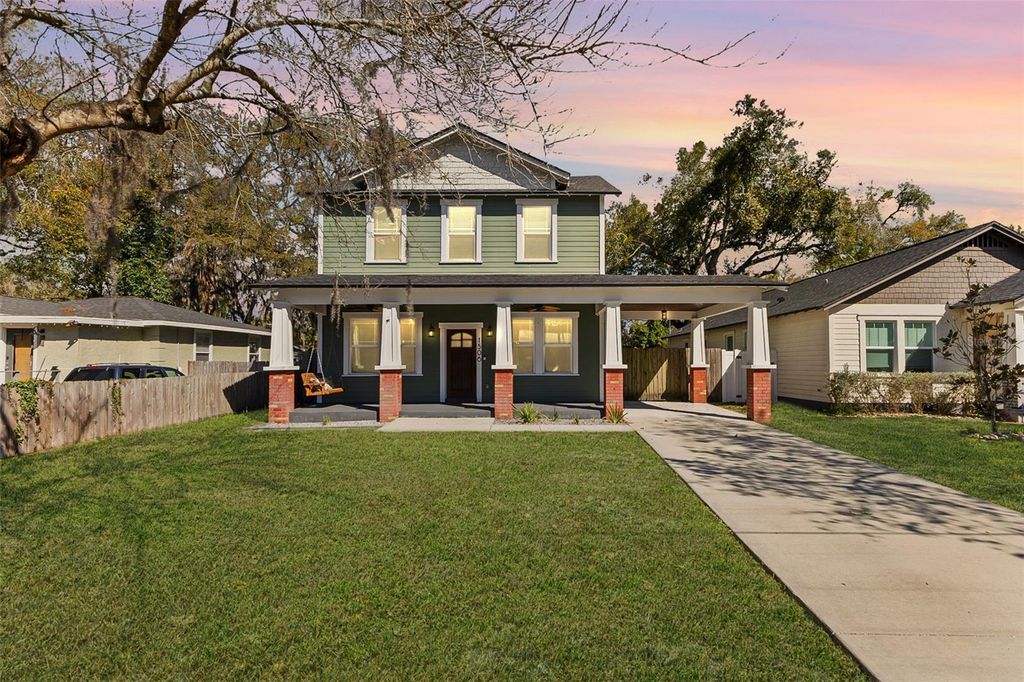 Photo of 1506 E Knollwood Street, Tampa, FL 33610 (MLS # TB8480466)