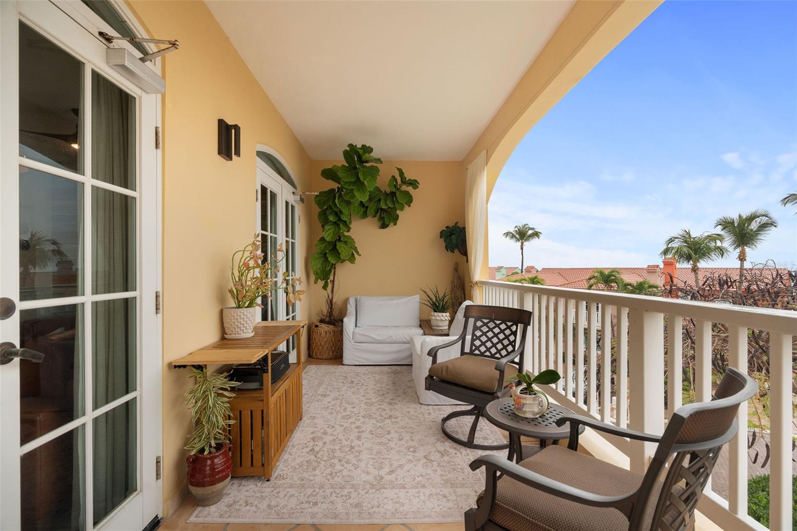 LAS CASITAS VILLAGE I - Residential