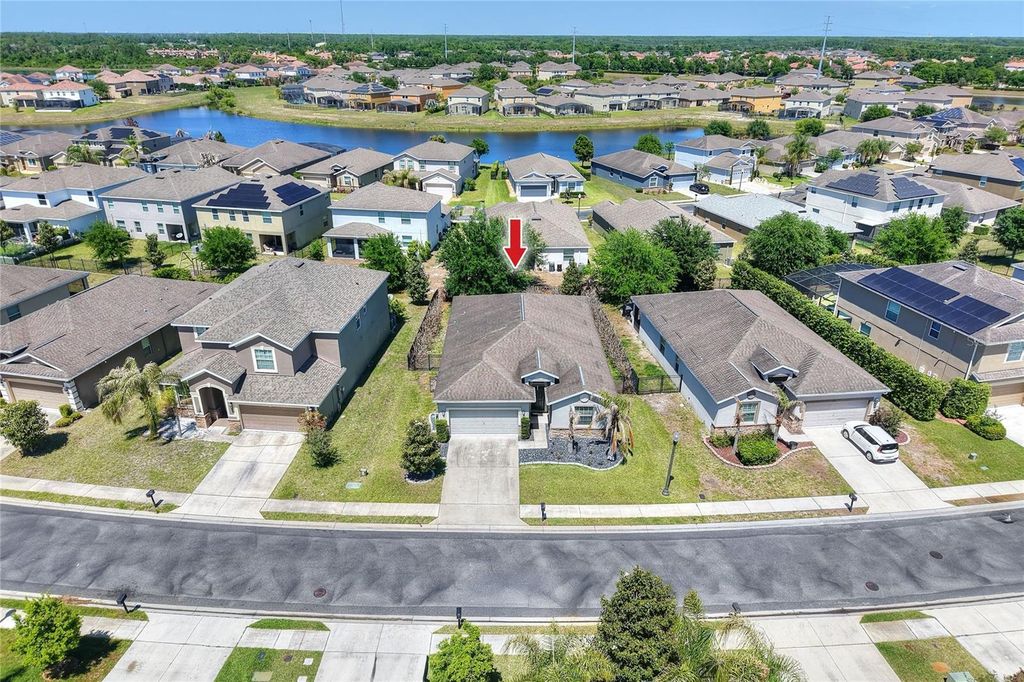 Photo of 4838 Cortland Drive, Davenport, FL 33837 (MLS # L4961107)