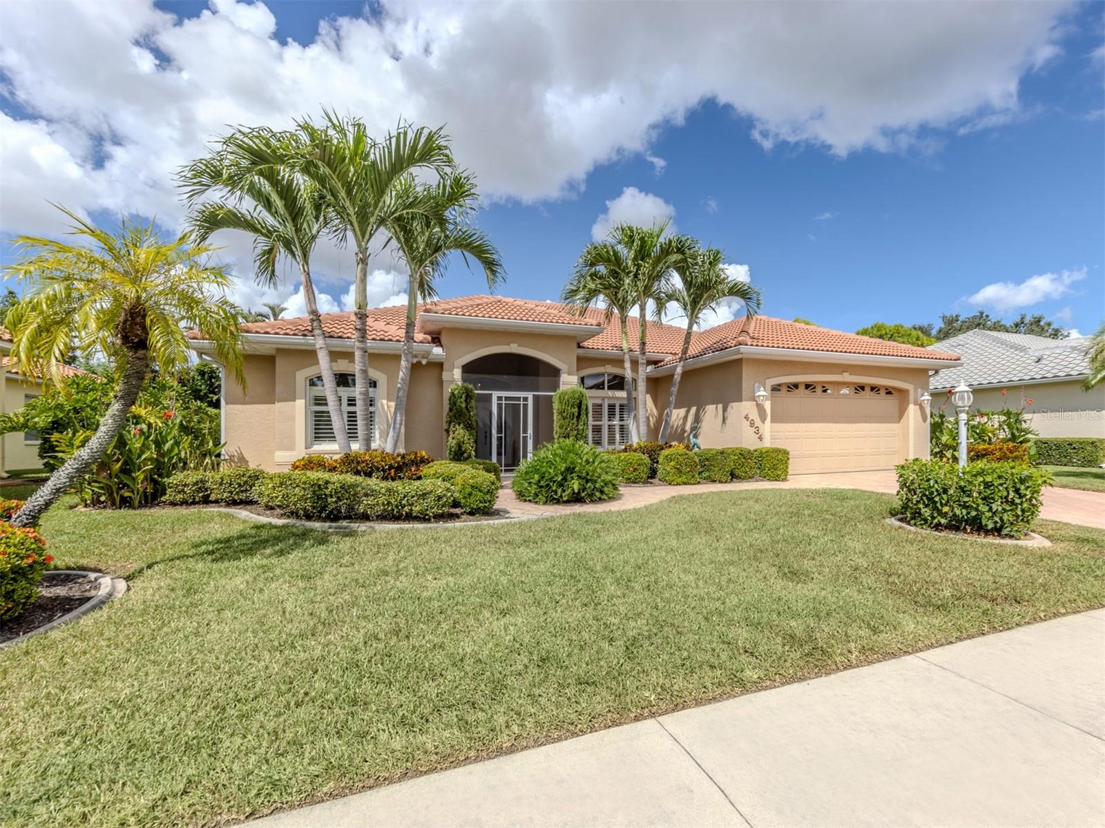 4934 LAUREL HILL DRIVE