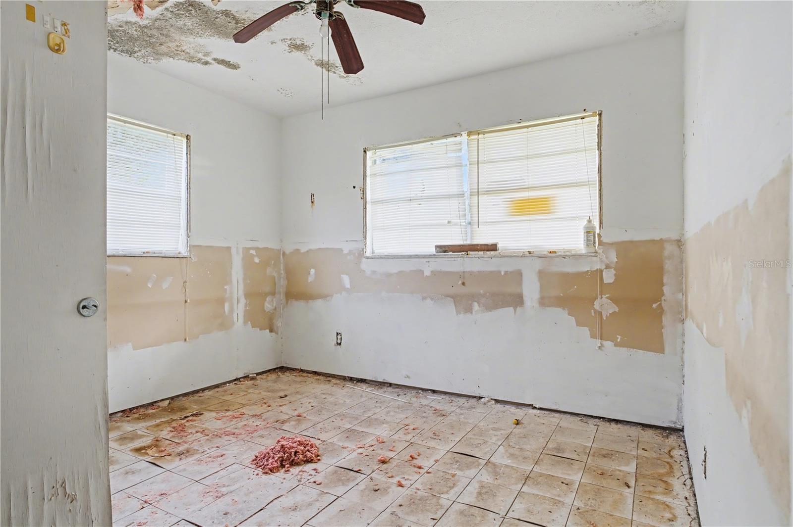 PETTIT PARK - Residential