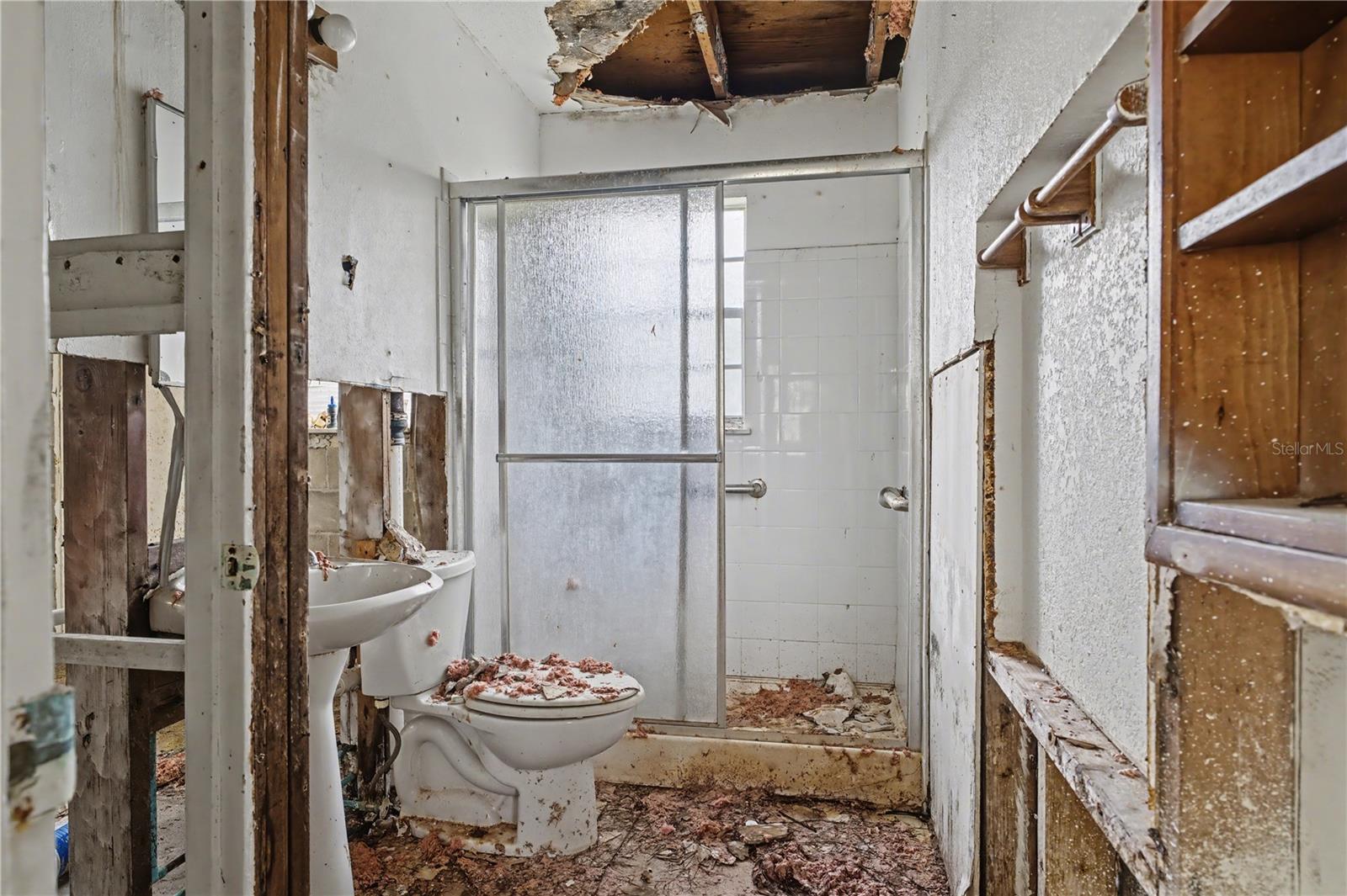 PETTIT PARK - Residential