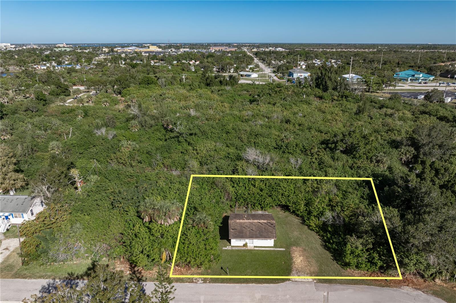 PETTIT PARK - Residential