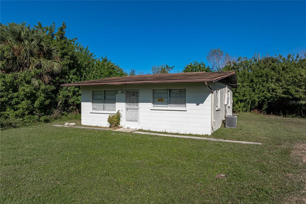 Photo of 1432 Coral Ridge Drive, Punta Gorda, FL 33950 (MLS # C7519208)