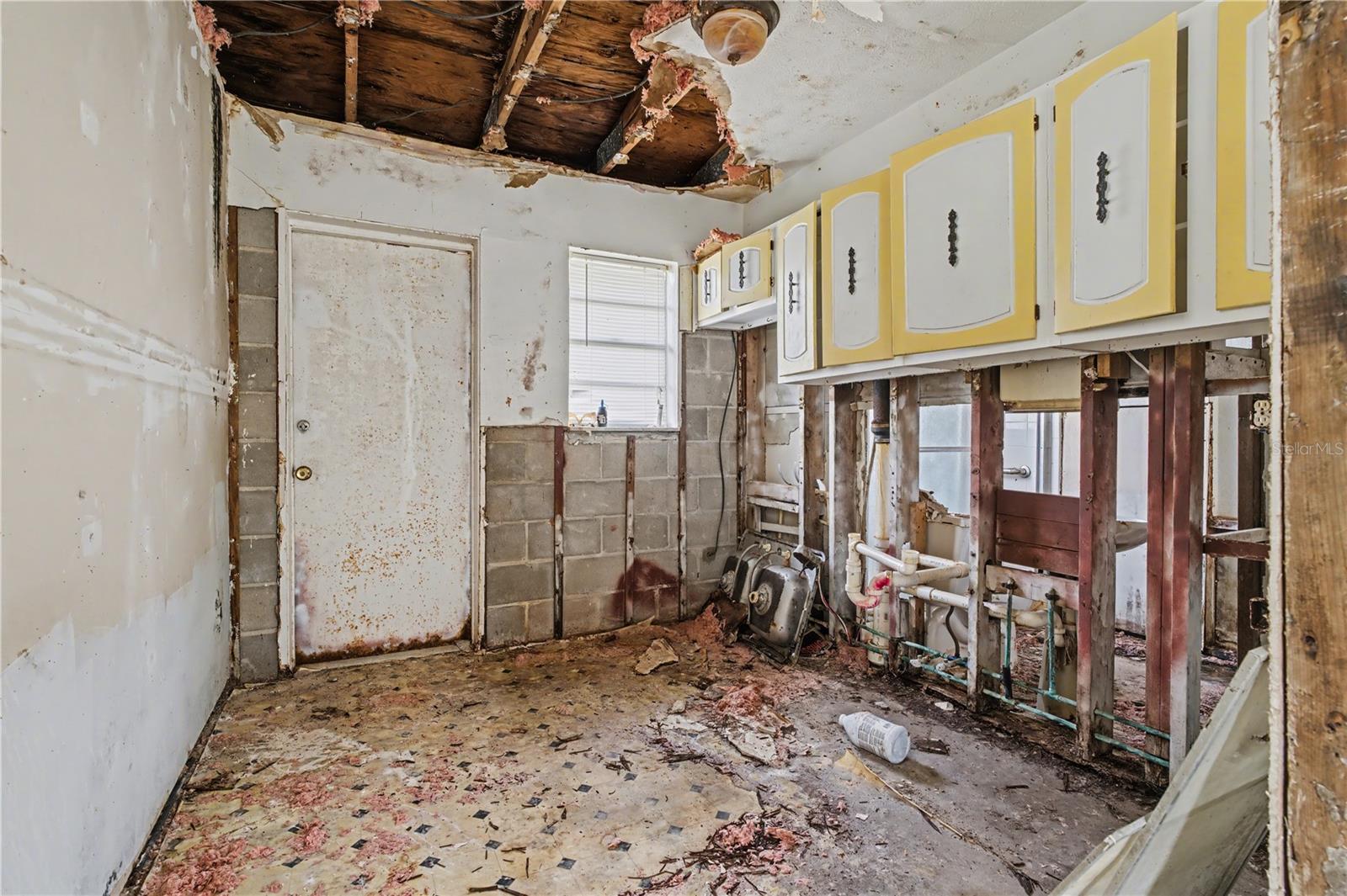 PETTIT PARK - Residential