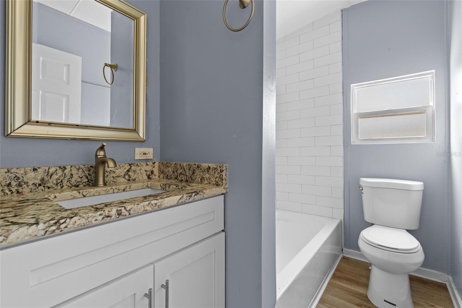 WATERWAY SHORES - Residential