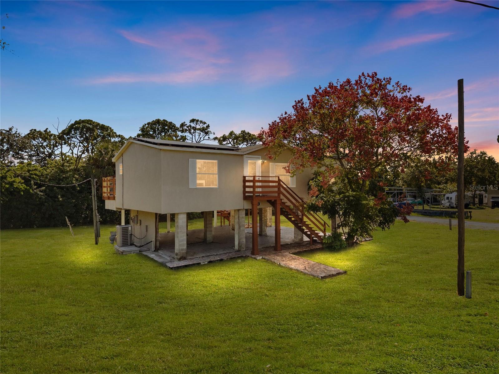 WATERWAY SHORES - Residential