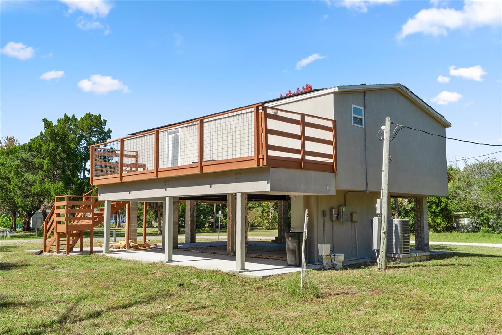 WATERWAY SHORES - Residential