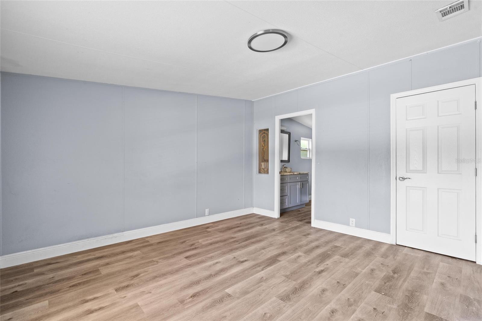 WATERWAY SHORES - Residential