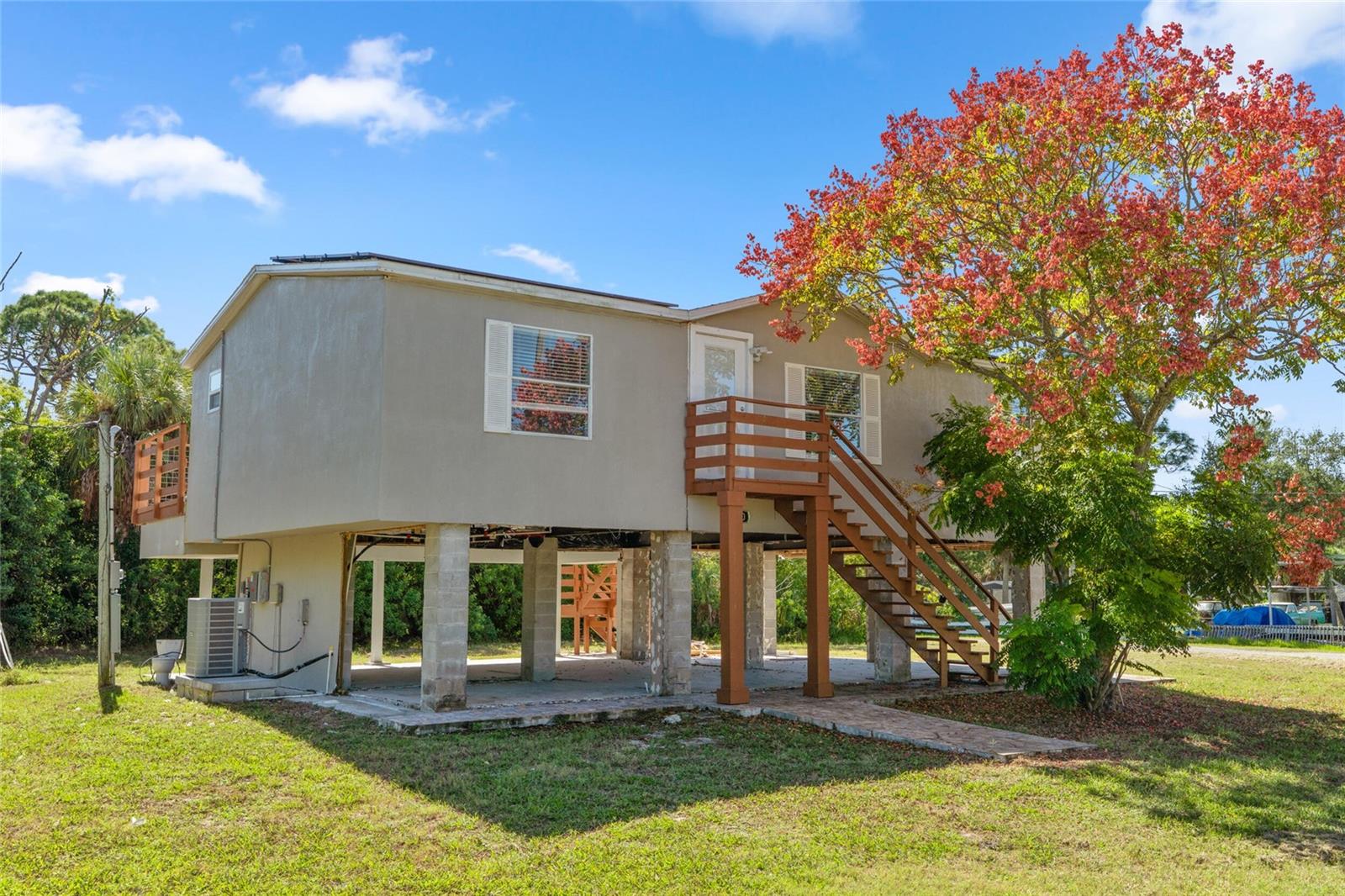 WATERWAY SHORES - Residential