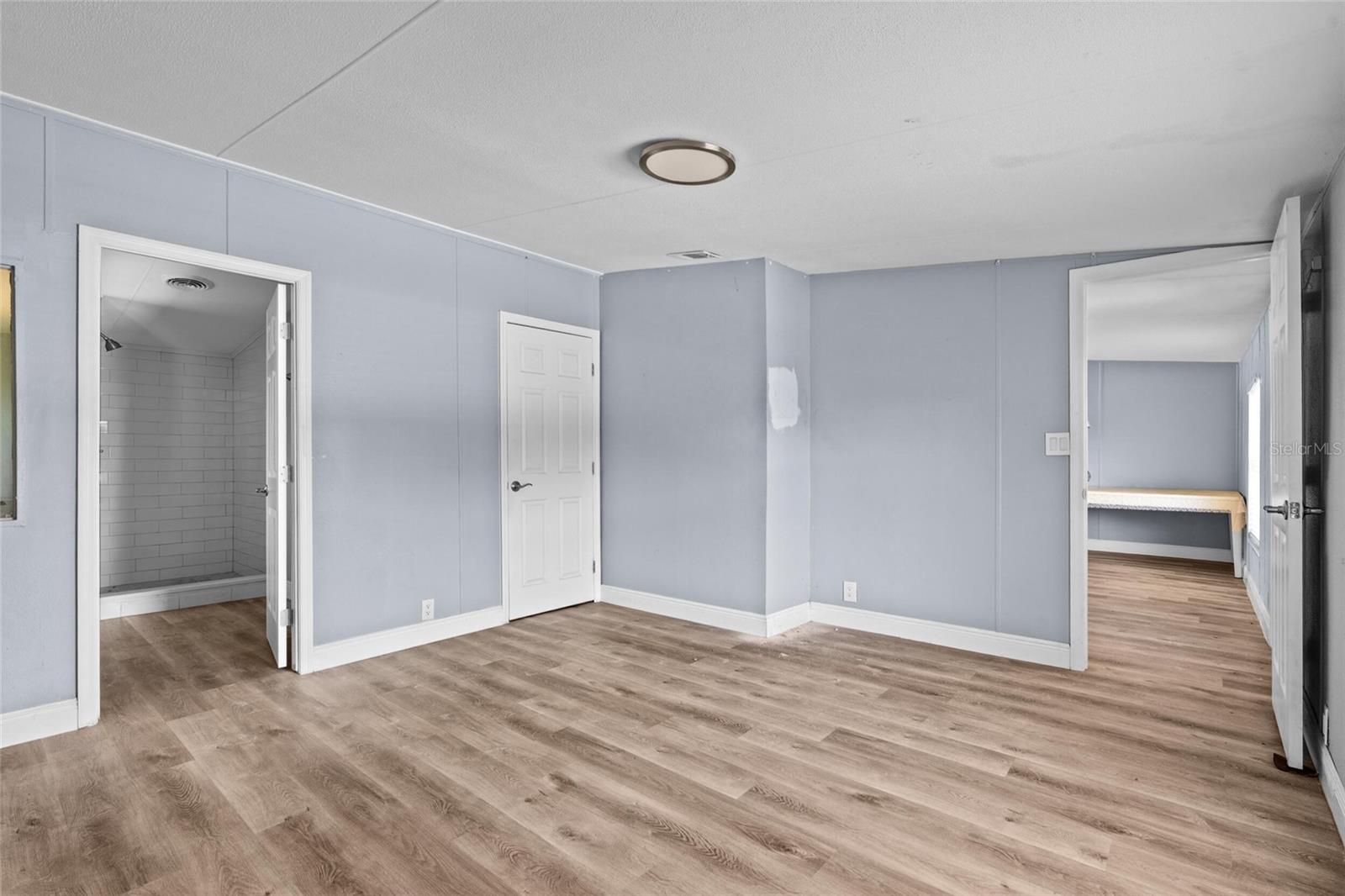 WATERWAY SHORES - Residential