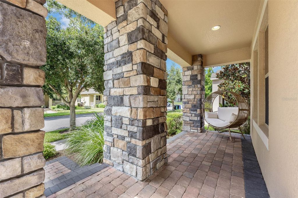 Photo of 8807 Eden Cove Drive, Winter Garden, FL 34787 (MLS # G5107610)