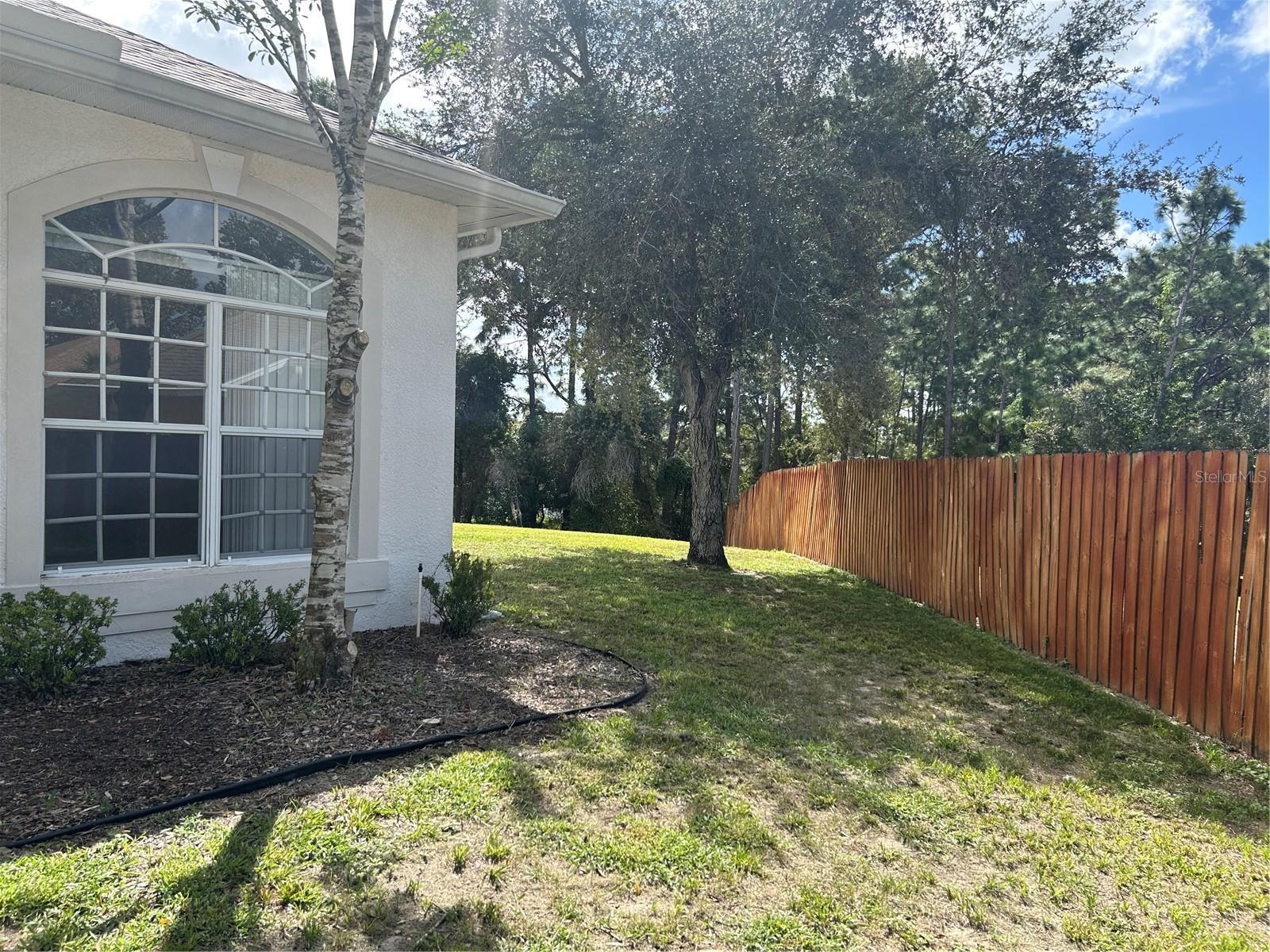Casas a venda 4 - Jen Dantas 5701 BRACKENWOOD DRIVE