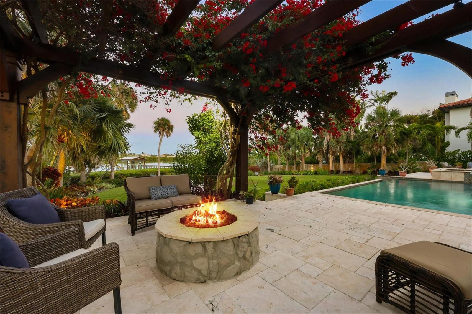 CASEY KEY - Residential