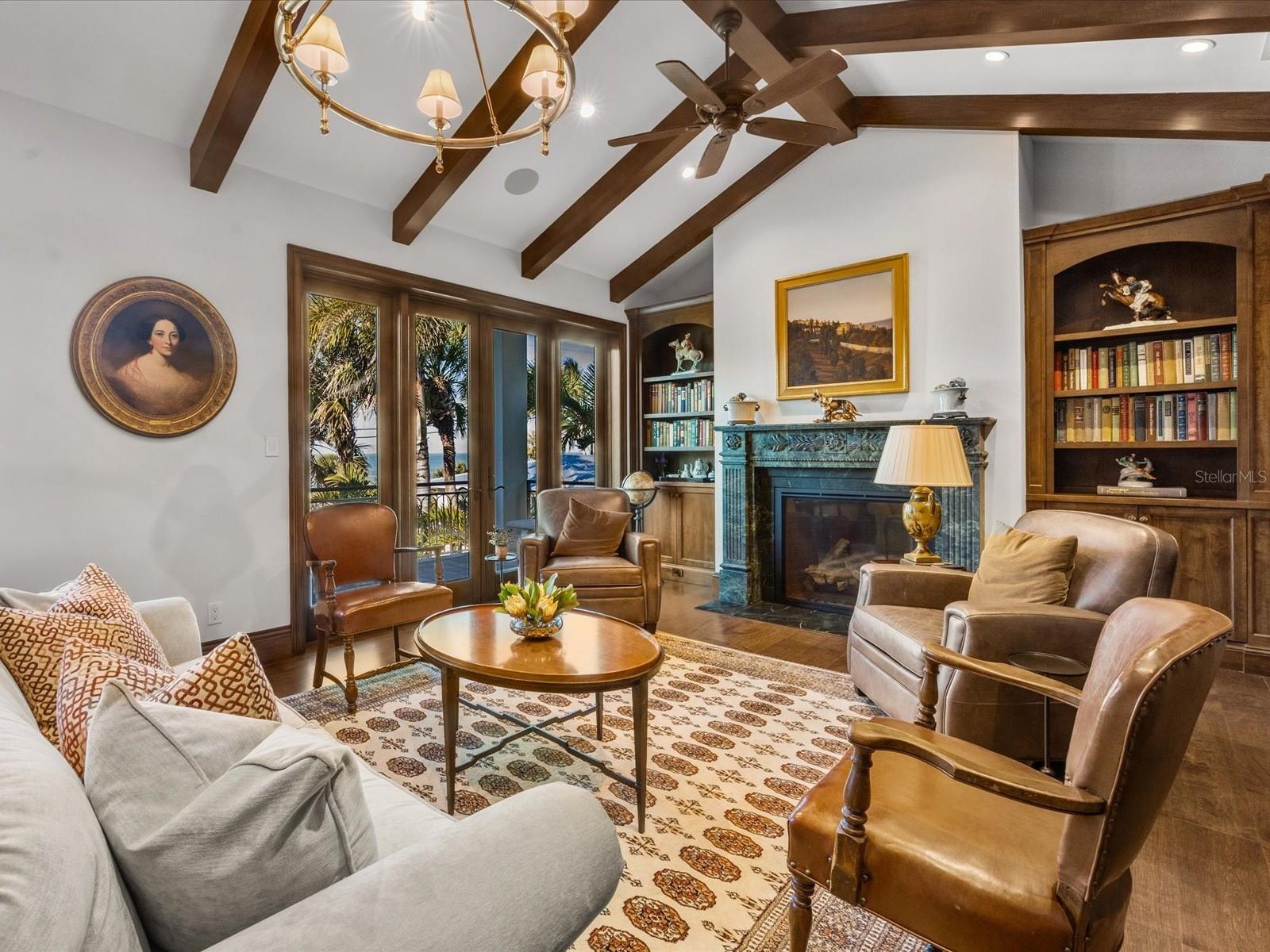 CASEY KEY - Residential