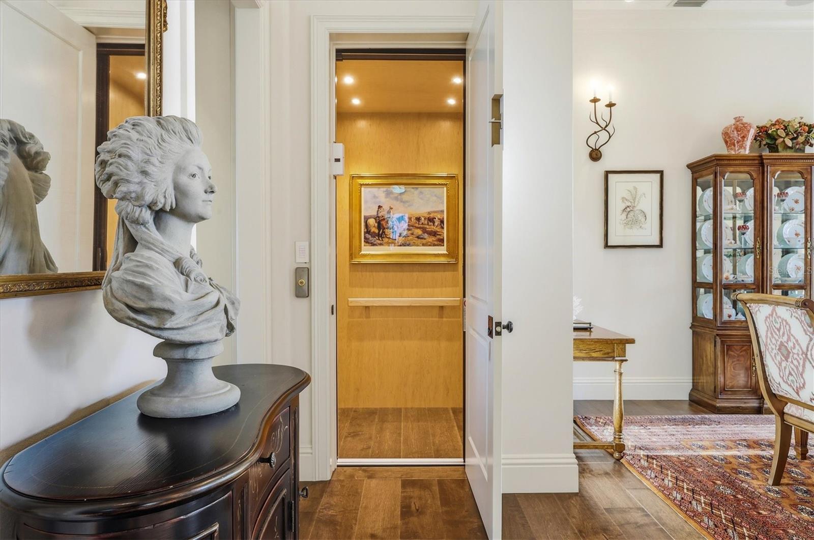 CASEY KEY - Residential