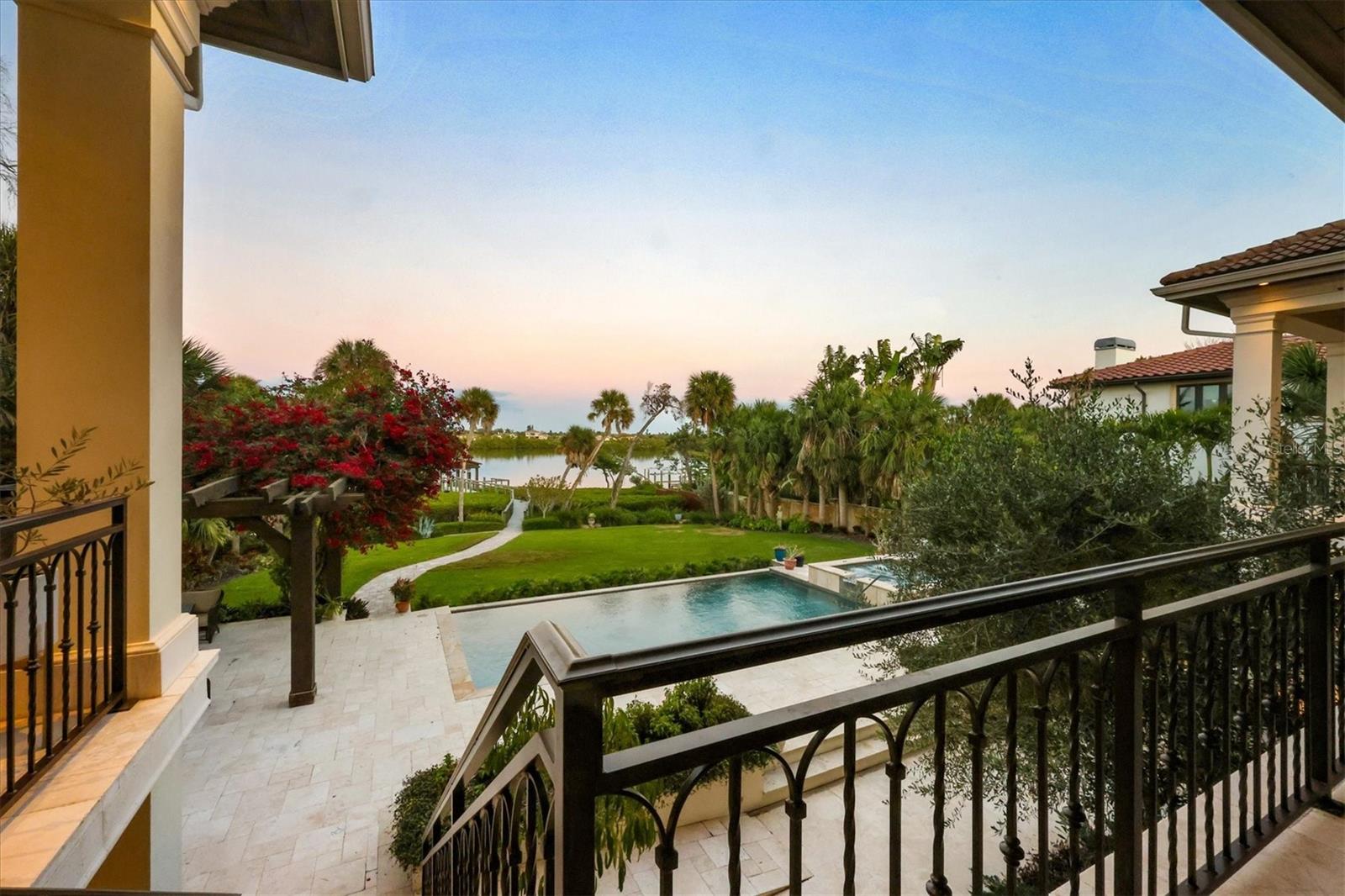 CASEY KEY - Residential