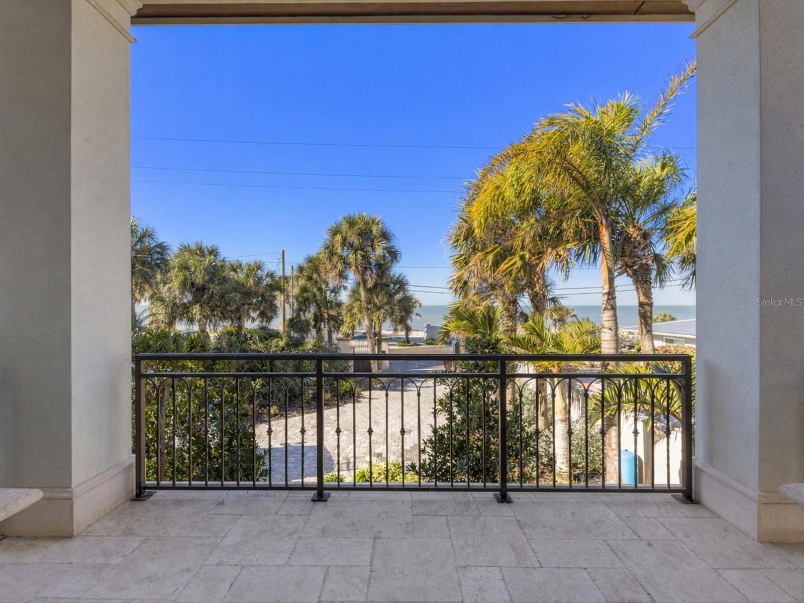 CASEY KEY - Residential