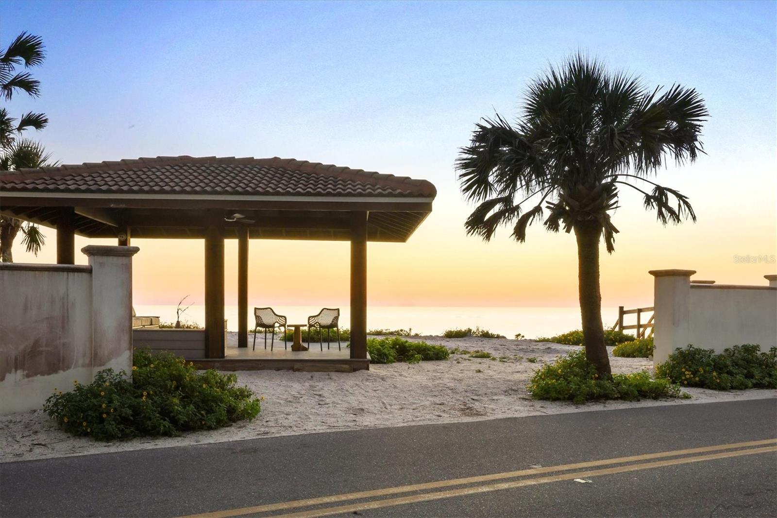 CASEY KEY - Residential